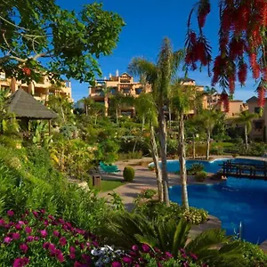 https://marbella-luxury-fast-internet-netflix.es-andalucia.com